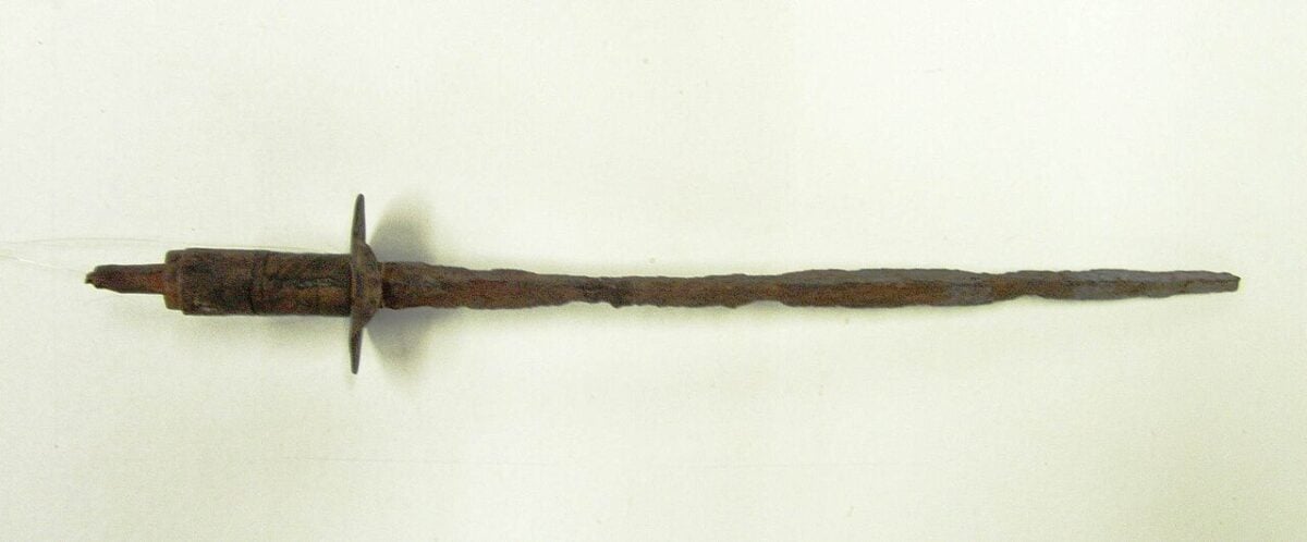 historical image of a Goedendag weapon. 